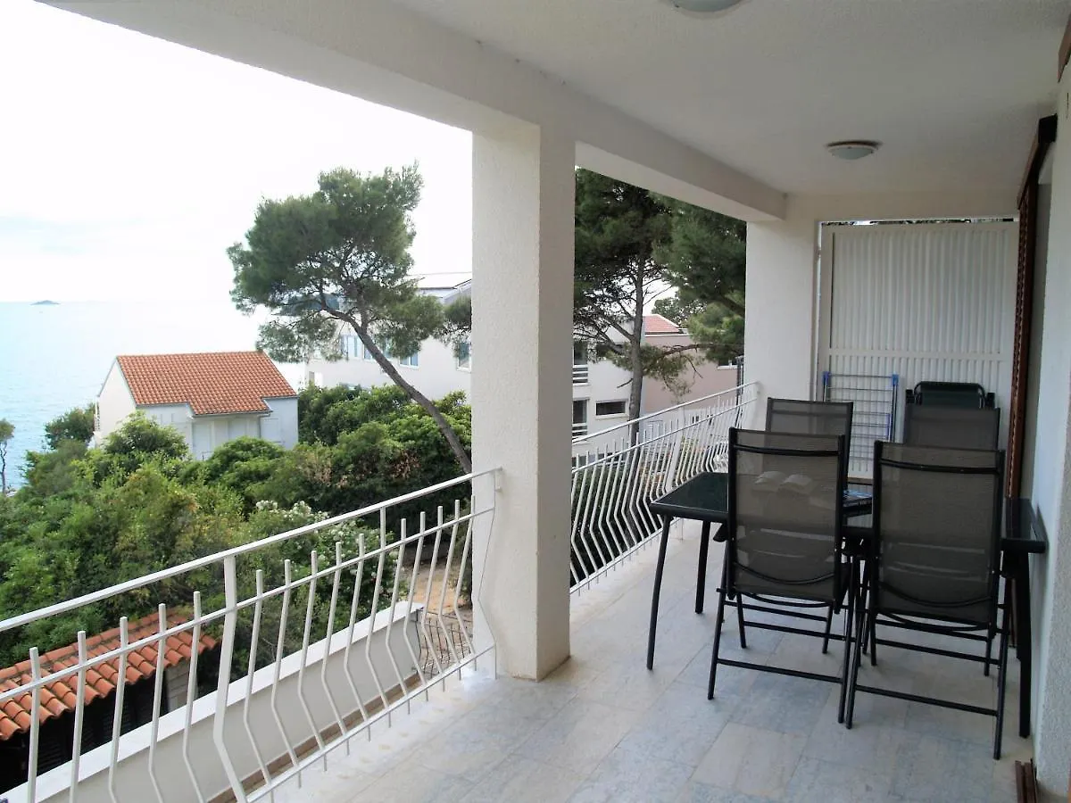 Apartment On The Beach Rovinj