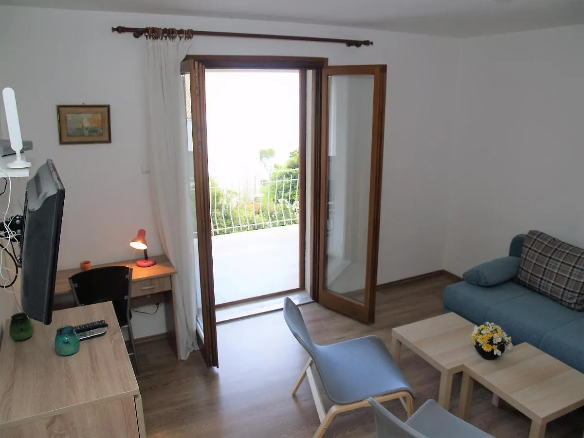 Apartment On The Beach Rovinj