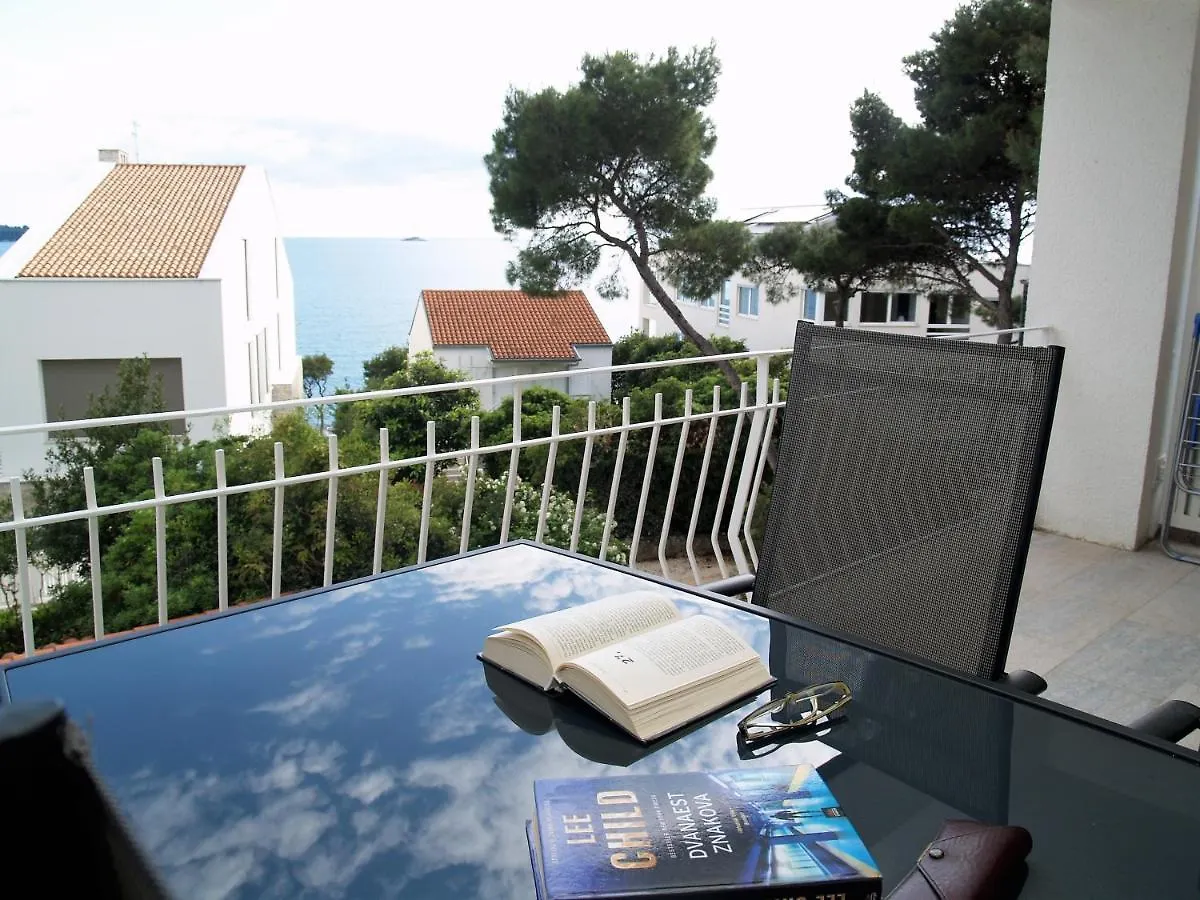 Apartment On The Beach Rovinj